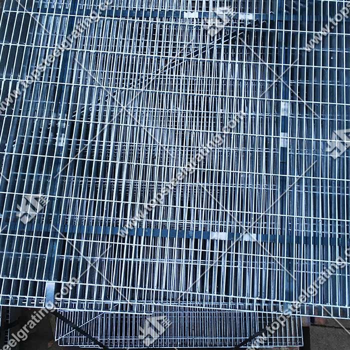 Smooth Bar Grating